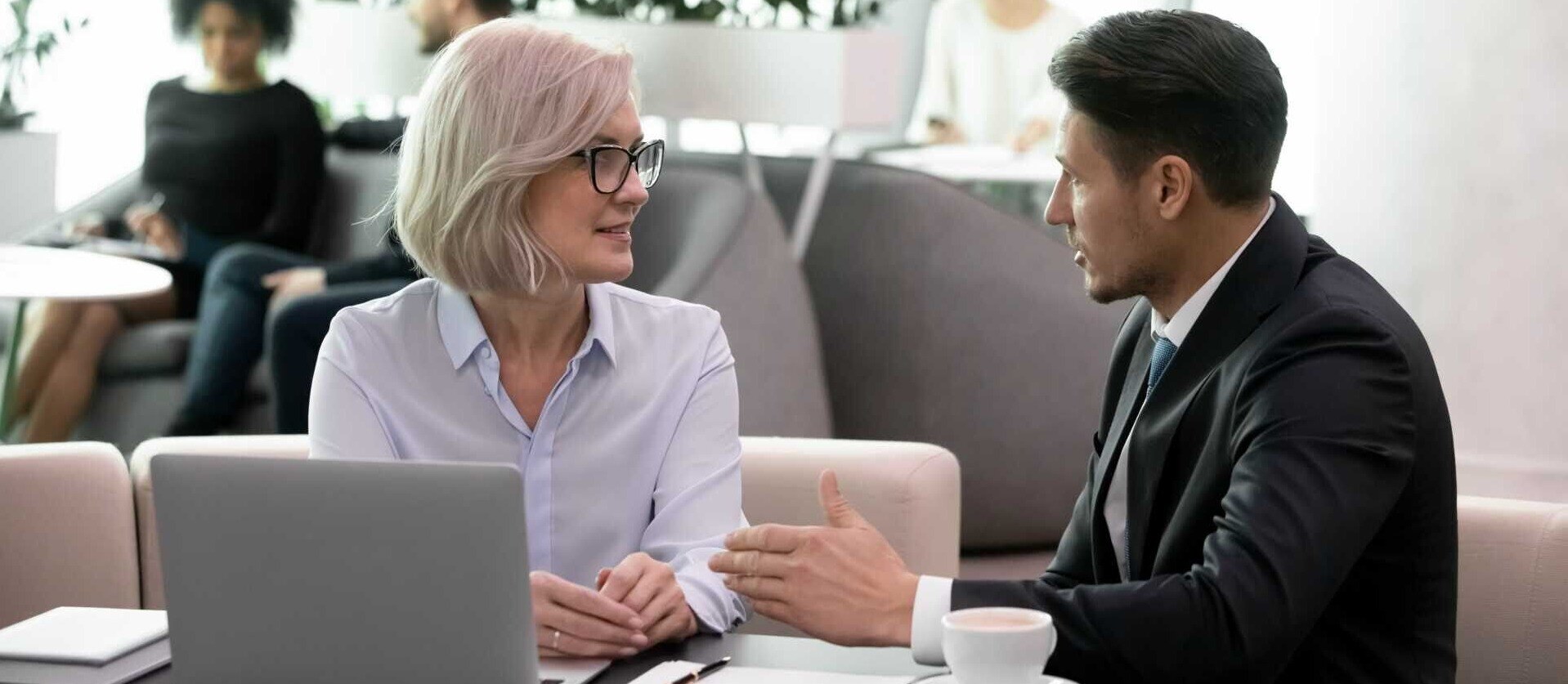 Choosing-an-Executive-Coach-9-2-20-1920x1080